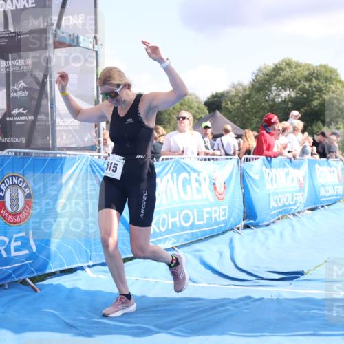 25.08.2024 - Elbe Triathlon Hamburg H.Heesch http://msf.ph/oto/6880909 25.08.2024 11:55:35 Ziel 515, 1610, 1692 meine-sportfotos.de