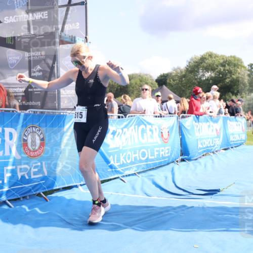 25.08.2024 - Elbe Triathlon Hamburg H.Heesch http://msf.ph/oto/6880913 25.08.2024 11:55:35 Ziel 515, 1610, 1692 meine-sportfotos.de