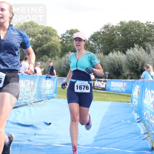 25.08.2024 - Elbe Triathlon Hamburg H.Heesch http://msf.ph/oto/6880916 25.08.2024 12:27:31 Ziel 1531, 1534, 1655, 1676, 1727 meine-sportfotos.de