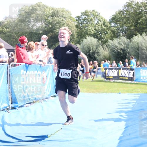 25.08.2024 - Elbe Triathlon Hamburg H.Heesch http://msf.ph/oto/6880925 25.08.2024 11:55:39 Ziel 472, 515, 791, 1610 meine-sportfotos.de