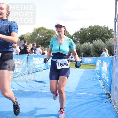 25.08.2024 - Elbe Triathlon Hamburg H.Heesch http://msf.ph/oto/6880931 25.08.2024 12:27:32 Ziel 1531, 1534, 1655, 1676, 1727 meine-sportfotos.de