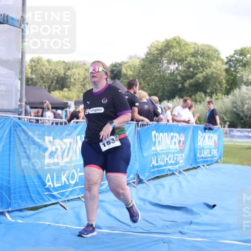 25.08.2024 - Elbe Triathlon Hamburg H.Heesch http://msf.ph/oto/6880959 25.08.2024 12:27:36 Ziel 1534, 1655, 1676 meine-sportfotos.de