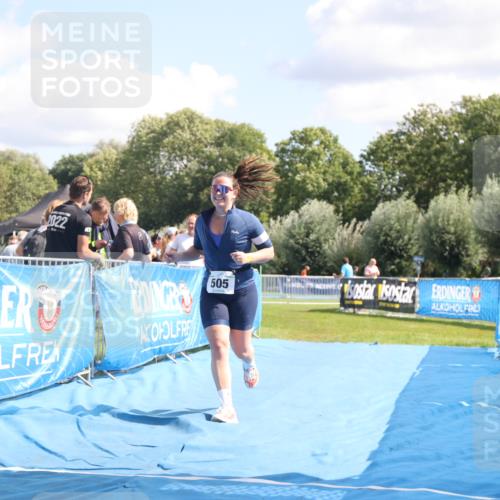 25.08.2024 - Elbe Triathlon Hamburg H.Heesch http://msf.ph/oto/6880973 25.08.2024 12:27:58 Ziel 505 meine-sportfotos.de