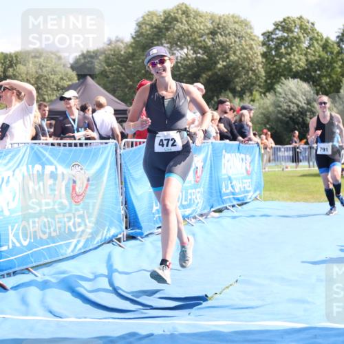 25.08.2024 - Elbe Triathlon Hamburg H.Heesch http://msf.ph/oto/6880986 25.08.2024 11:55:44 Ziel 472, 791, 1610 meine-sportfotos.de