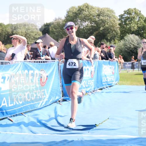 25.08.2024 - Elbe Triathlon Hamburg H.Heesch http://msf.ph/oto/6880990 25.08.2024 11:55:45 Ziel 472, 791, 1610 meine-sportfotos.de