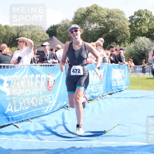 25.08.2024 - Elbe Triathlon Hamburg H.Heesch http://msf.ph/oto/6880992 25.08.2024 11:55:45 Ziel 472, 791, 1610 meine-sportfotos.de