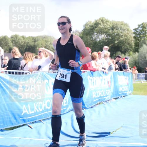 25.08.2024 - Elbe Triathlon Hamburg H.Heesch http://msf.ph/oto/6881038 25.08.2024 11:55:47 Ziel 472, 791 meine-sportfotos.de
