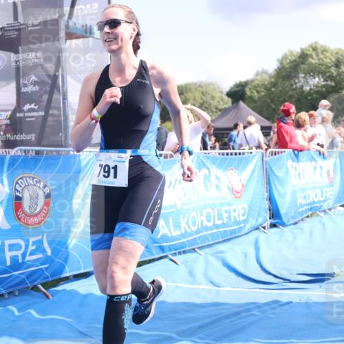 25.08.2024 - Elbe Triathlon Hamburg H.Heesch http://msf.ph/oto/6881057 25.08.2024 11:55:48 Ziel 472, 791 meine-sportfotos.de