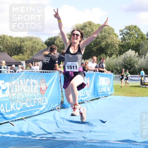 25.08.2024 - Elbe Triathlon Hamburg H.Heesch http://msf.ph/oto/6881069 25.08.2024 12:28:15 Ziel 1511, 1664, 1722, 1734 meine-sportfotos.de