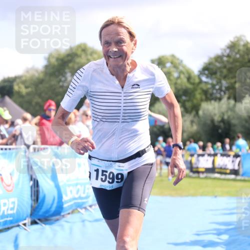 25.08.2024 - Elbe Triathlon Hamburg H.Heesch http://msf.ph/oto/6881091 25.08.2024 11:56:00 Ziel 525, 690, 777, 1599 meine-sportfotos.de