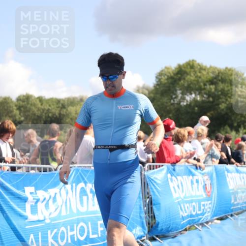 25.08.2024 - Elbe Triathlon Hamburg H.Heesch http://msf.ph/oto/6881112 25.08.2024 11:56:01 Ziel 525, 690, 777, 1599 meine-sportfotos.de