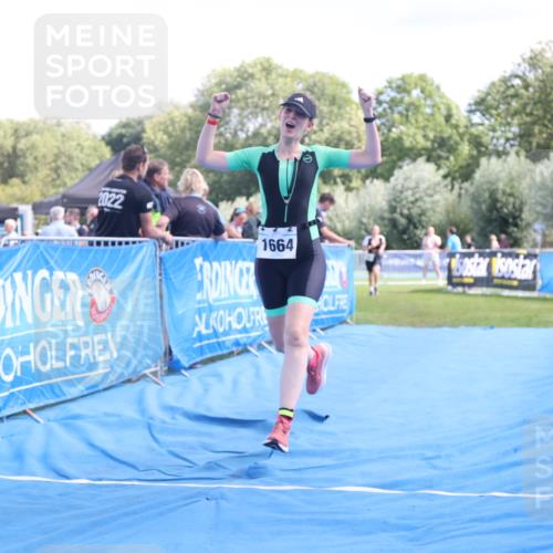 25.08.2024 - Elbe Triathlon Hamburg H.Heesch http://msf.ph/oto/6881128 25.08.2024 12:28:23 Ziel 1511, 1661, 1664, 1734 meine-sportfotos.de
