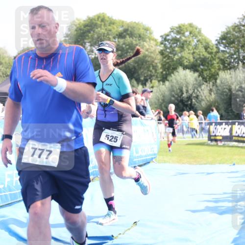 25.08.2024 - Elbe Triathlon Hamburg H.Heesch http://msf.ph/oto/6881148 25.08.2024 11:56:08 Ziel 457, 525, 690, 777, 1515 meine-sportfotos.de