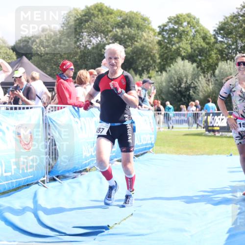 25.08.2024 - Elbe Triathlon Hamburg H.Heesch http://msf.ph/oto/6881168 25.08.2024 11:56:12 Ziel 457, 525, 777, 1515 meine-sportfotos.de