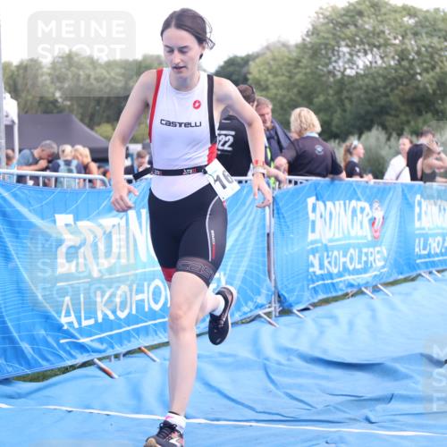 25.08.2024 - Elbe Triathlon Hamburg H.Heesch http://msf.ph/oto/6881169 25.08.2024 12:28:44 Ziel 1648 meine-sportfotos.de