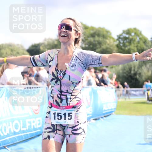 25.08.2024 - Elbe Triathlon Hamburg H.Heesch http://msf.ph/oto/6881204 25.08.2024 11:56:14 Ziel 457, 525, 1515 meine-sportfotos.de