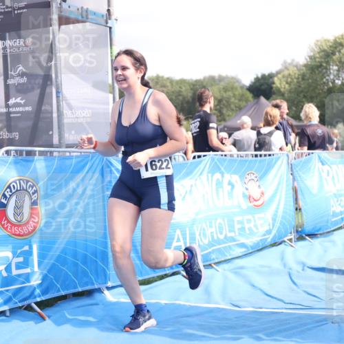 25.08.2024 - Elbe Triathlon Hamburg H.Heesch http://msf.ph/oto/6881218 25.08.2024 12:29:16 Ziel 1622 meine-sportfotos.de