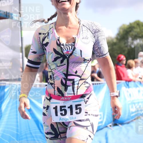 25.08.2024 - Elbe Triathlon Hamburg H.Heesch http://msf.ph/oto/6881223 25.08.2024 11:56:14 Ziel 457, 525, 1515 meine-sportfotos.de