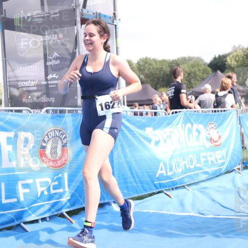 25.08.2024 - Elbe Triathlon Hamburg H.Heesch http://msf.ph/oto/6881226 25.08.2024 12:29:16 Ziel 1622 meine-sportfotos.de