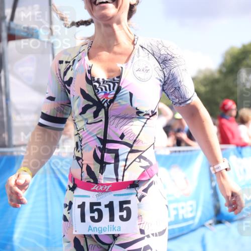 25.08.2024 - Elbe Triathlon Hamburg H.Heesch http://msf.ph/oto/6881227 25.08.2024 11:56:15 Ziel 457, 525, 1515 meine-sportfotos.de