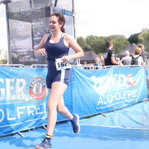 25.08.2024 - Elbe Triathlon Hamburg H.Heesch http://msf.ph/oto/6881228 25.08.2024 12:29:16 Ziel 1622 meine-sportfotos.de