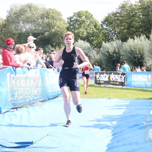 25.08.2024 - Elbe Triathlon Hamburg H.Heesch http://msf.ph/oto/6881230 25.08.2024 11:56:26 Ziel 1514, 1546 meine-sportfotos.de