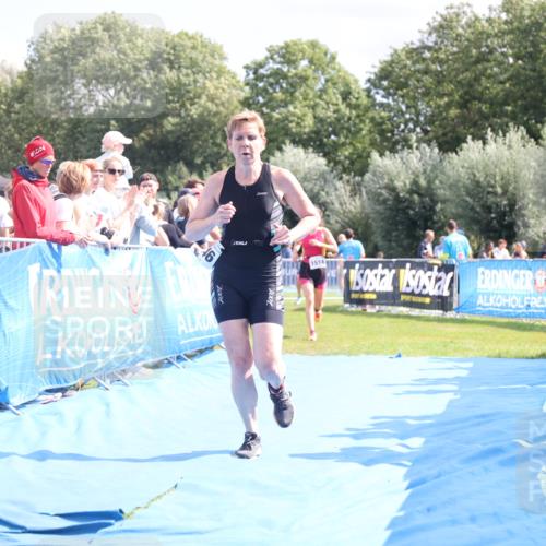 25.08.2024 - Elbe Triathlon Hamburg H.Heesch http://msf.ph/oto/6881232 25.08.2024 11:56:26 Ziel 1514, 1546 meine-sportfotos.de