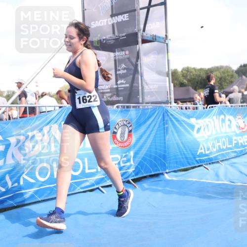 25.08.2024 - Elbe Triathlon Hamburg H.Heesch http://msf.ph/oto/6881240 25.08.2024 12:29:17 Ziel 1622 meine-sportfotos.de