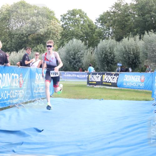 25.08.2024 - Elbe Triathlon Hamburg H.Heesch http://msf.ph/oto/6881243 25.08.2024 12:29:30 Ziel 1725 meine-sportfotos.de