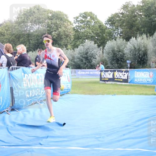 25.08.2024 - Elbe Triathlon Hamburg H.Heesch http://msf.ph/oto/6881295 25.08.2024 12:30:42 Ziel 1724 meine-sportfotos.de