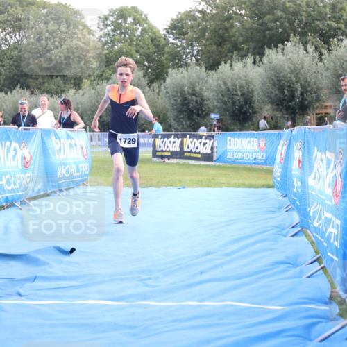 25.08.2024 - Elbe Triathlon Hamburg H.Heesch http://msf.ph/oto/6881326 25.08.2024 12:30:54 Ziel 1729 meine-sportfotos.de