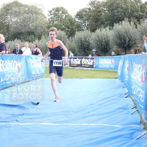 25.08.2024 - Elbe Triathlon Hamburg H.Heesch http://msf.ph/oto/6881332 25.08.2024 12:30:54 Ziel 1729 meine-sportfotos.de