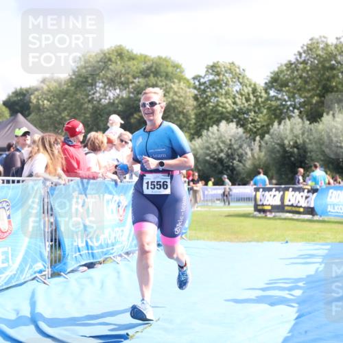 25.08.2024 - Elbe Triathlon Hamburg H.Heesch http://msf.ph/oto/6881333 25.08.2024 11:56:35 Ziel 1514, 1556 meine-sportfotos.de