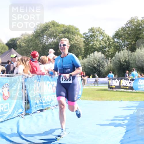 25.08.2024 - Elbe Triathlon Hamburg H.Heesch http://msf.ph/oto/6881334 25.08.2024 11:56:35 Ziel 1514, 1556 meine-sportfotos.de