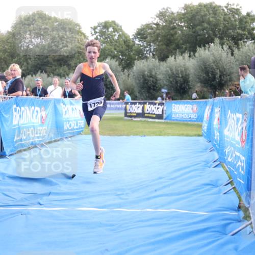 25.08.2024 - Elbe Triathlon Hamburg H.Heesch http://msf.ph/oto/6881341 25.08.2024 12:30:54 Ziel 1729 meine-sportfotos.de