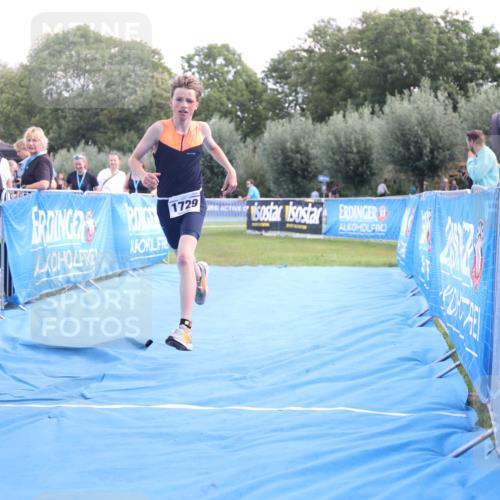 25.08.2024 - Elbe Triathlon Hamburg H.Heesch http://msf.ph/oto/6881344 25.08.2024 12:30:54 Ziel 1729 meine-sportfotos.de