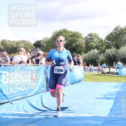 25.08.2024 - Elbe Triathlon Hamburg H.Heesch http://msf.ph/oto/6881347 25.08.2024 11:56:35 Ziel 1514, 1556 meine-sportfotos.de