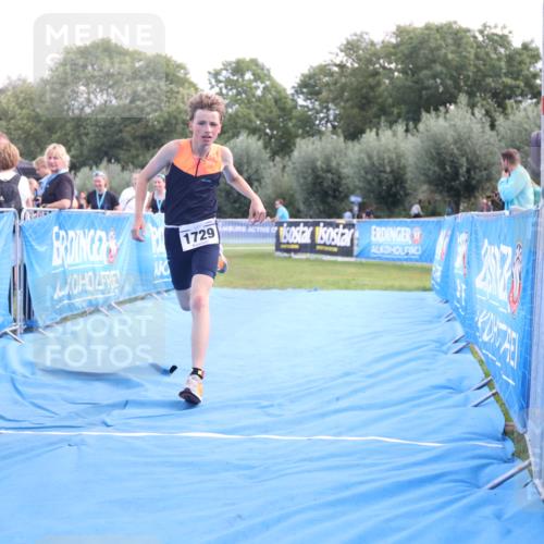25.08.2024 - Elbe Triathlon Hamburg H.Heesch http://msf.ph/oto/6881348 25.08.2024 12:30:54 Ziel 1729 meine-sportfotos.de