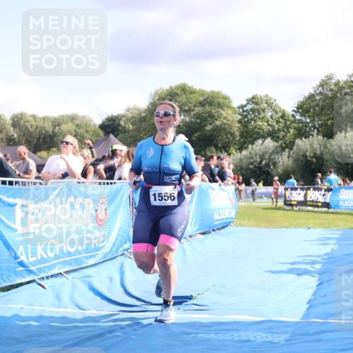 25.08.2024 - Elbe Triathlon Hamburg H.Heesch http://msf.ph/oto/6881349 25.08.2024 11:56:35 Ziel 1514, 1556 meine-sportfotos.de