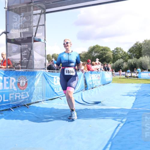 25.08.2024 - Elbe Triathlon Hamburg H.Heesch http://msf.ph/oto/6881364 25.08.2024 11:56:36 Ziel 1514, 1556, 1579 meine-sportfotos.de