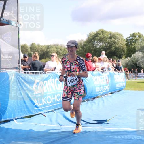 25.08.2024 - Elbe Triathlon Hamburg H.Heesch http://msf.ph/oto/6881388 25.08.2024 11:56:44 Ziel 1579 meine-sportfotos.de