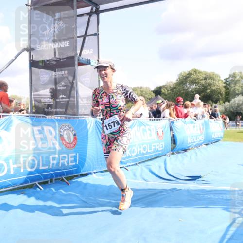 25.08.2024 - Elbe Triathlon Hamburg H.Heesch http://msf.ph/oto/6881403 25.08.2024 11:56:45 Ziel 1579 meine-sportfotos.de