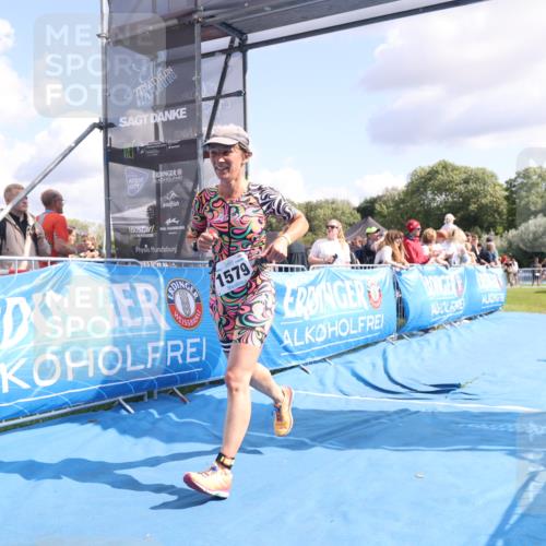 25.08.2024 - Elbe Triathlon Hamburg H.Heesch http://msf.ph/oto/6881407 25.08.2024 11:56:45 Ziel 1579 meine-sportfotos.de