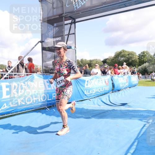 25.08.2024 - Elbe Triathlon Hamburg H.Heesch http://msf.ph/oto/6881411 25.08.2024 11:56:45 Ziel 1579 meine-sportfotos.de
