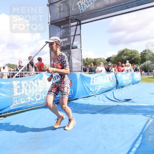 25.08.2024 - Elbe Triathlon Hamburg H.Heesch http://msf.ph/oto/6881415 25.08.2024 11:56:45 Ziel 1579 meine-sportfotos.de