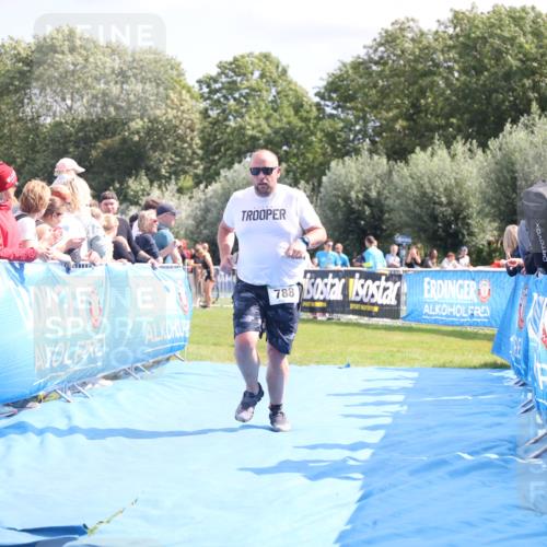 25.08.2024 - Elbe Triathlon Hamburg H.Heesch http://msf.ph/oto/6881419 25.08.2024 11:56:54 Ziel 788, 1518 meine-sportfotos.de