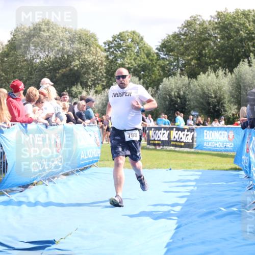 25.08.2024 - Elbe Triathlon Hamburg H.Heesch http://msf.ph/oto/6881426 25.08.2024 11:56:55 Ziel 788, 1518 meine-sportfotos.de