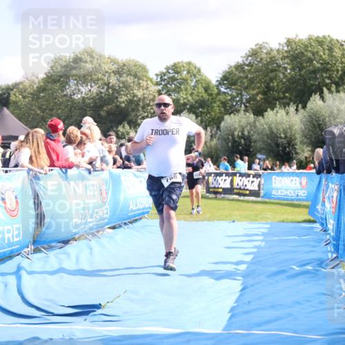 25.08.2024 - Elbe Triathlon Hamburg H.Heesch http://msf.ph/oto/6881436 25.08.2024 11:56:55 Ziel 788, 1518 meine-sportfotos.de