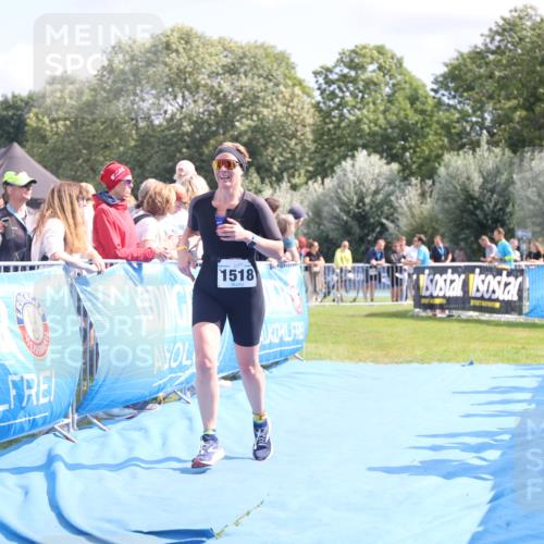 25.08.2024 - Elbe Triathlon Hamburg H.Heesch http://msf.ph/oto/6881473 25.08.2024 11:56:58 Ziel 788, 1518 meine-sportfotos.de