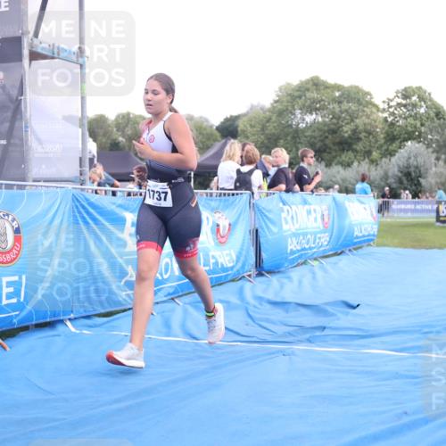 25.08.2024 - Elbe Triathlon Hamburg H.Heesch http://msf.ph/oto/6881474 25.08.2024 12:33:43 Ziel 1737 meine-sportfotos.de